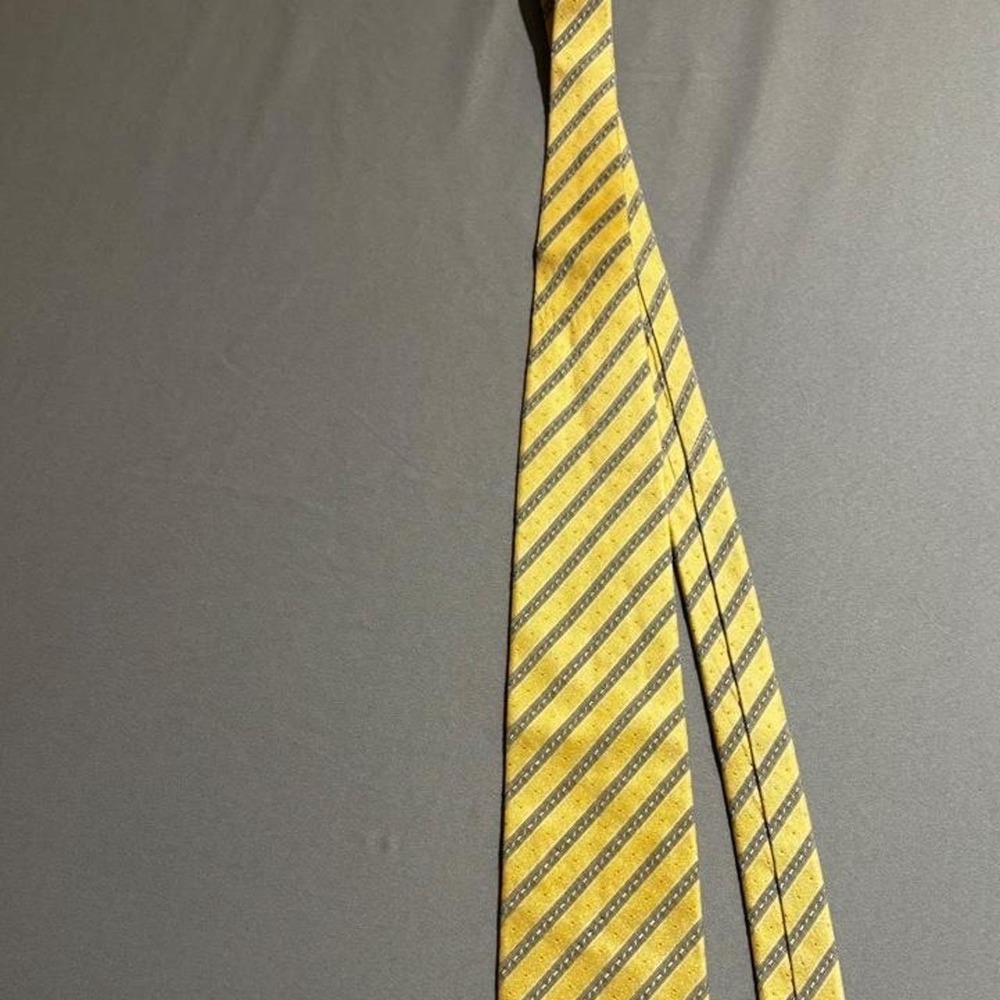 Nina Ricci Paris discounted designer tie luxury
